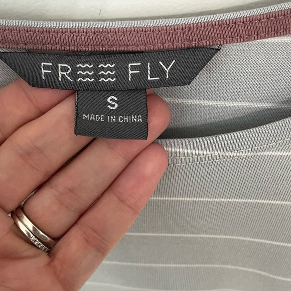 Free Fly Shoreline Long Sleeve Bamboo Shirt Size Small Womens Gray Stripe. 13 - Picture 3 of 8